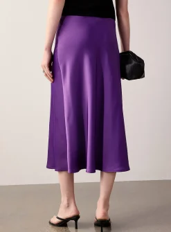 Sleek satiny skirt