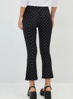 Small polka dots flared capri pant