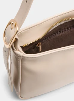 Smooth minimalist baguette bag