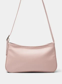 Smooth minimalist baguette bag