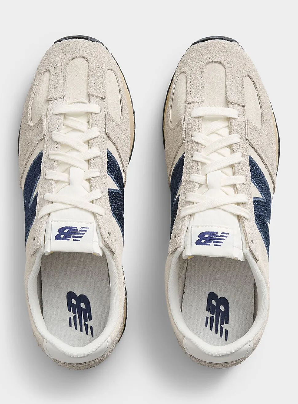 471 sneakers