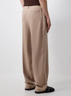 Soft monochrome pant