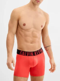 6" solid stretch boxer brief