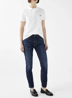 Straight-leg blue jean
