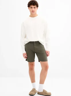 Stretch twill Bermudas