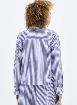 Striped lightweight poplin shirt