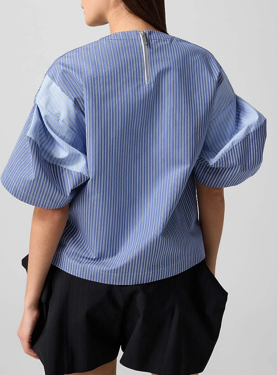 Structured sleeves poplin blouse