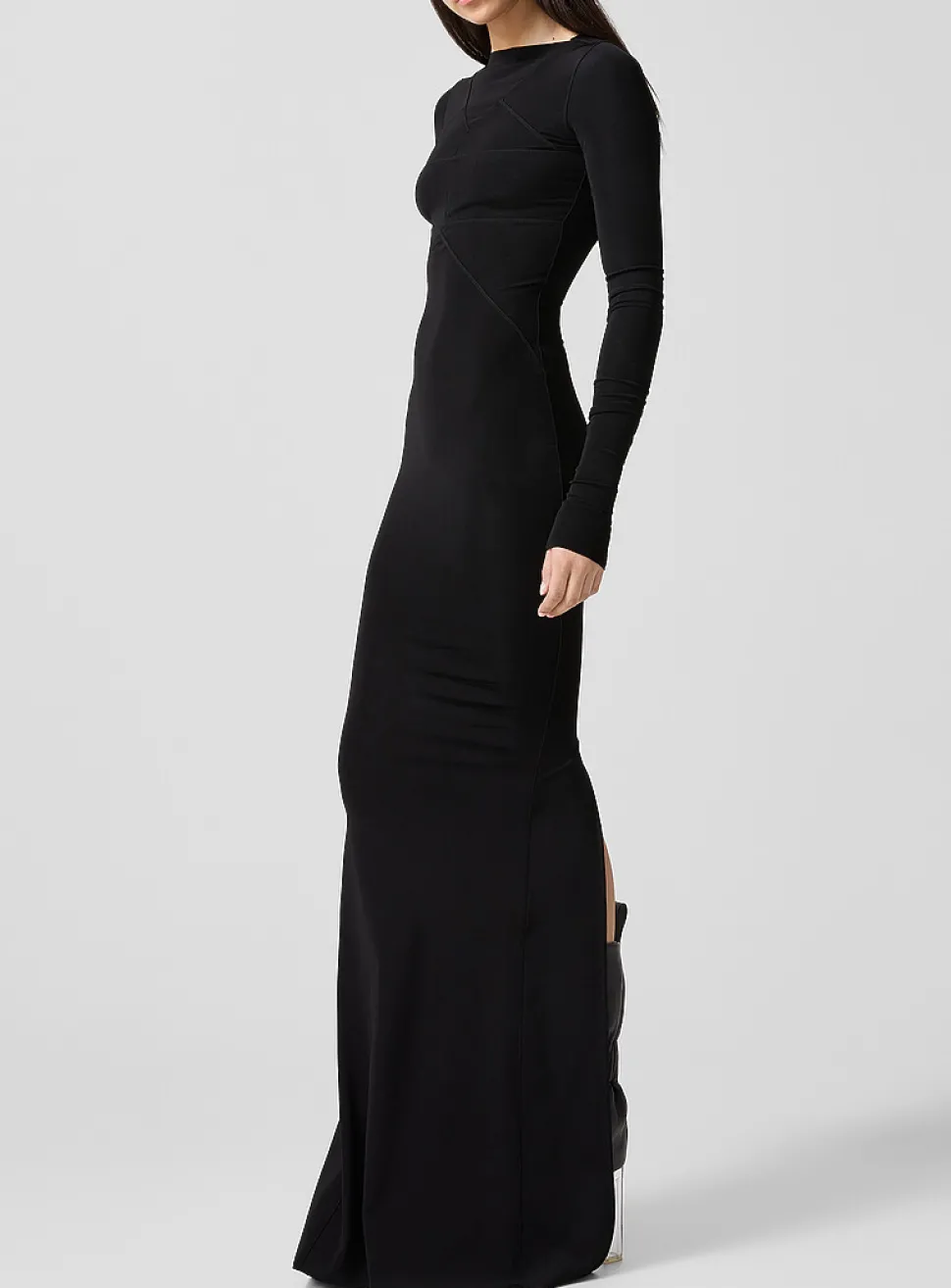 Temple long sleeves dress