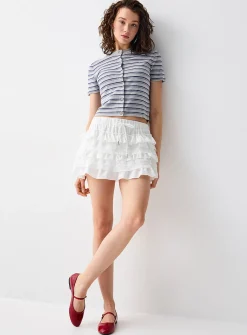 Tiered lace miniskirt