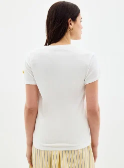 Tomatoes on the vine T-shirt