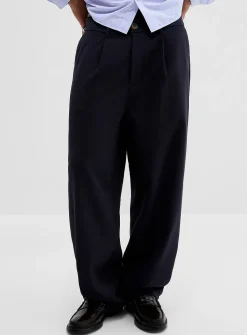 Twill wide-leg pleated pant