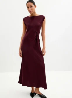 Twisted waist satiny dress