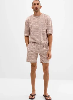 Two-tone jacquard short