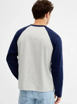 Two-tone raglan T-shirt