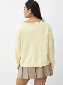 Ultra-soft boat-collar sweater