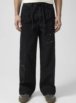 Vertical pleating topstitched jean