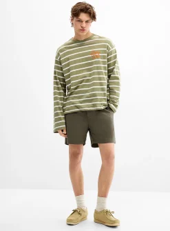 Washed recycled cotton deck short
