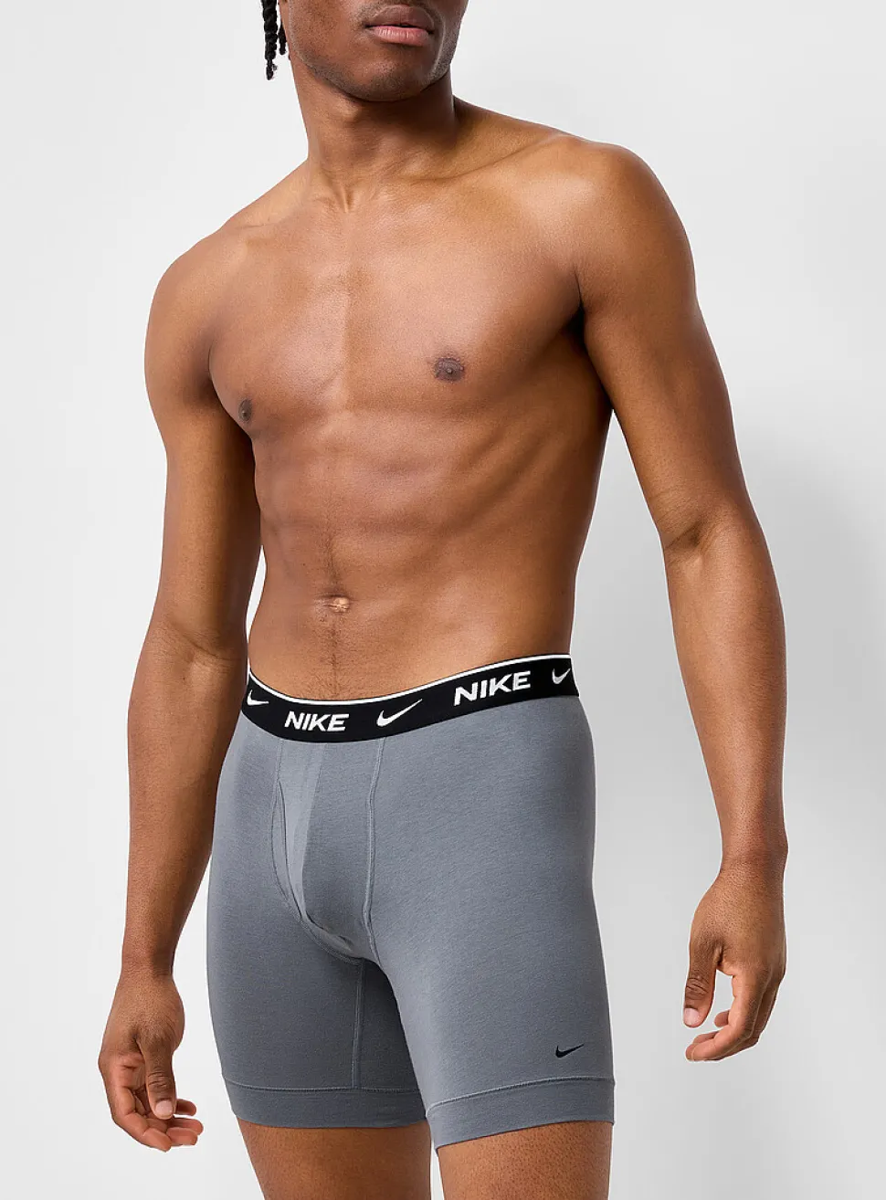 6" white-logo boxer briefs