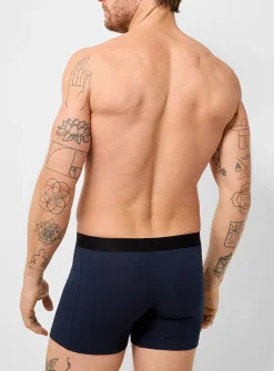 5" white-logo solid boxer brief