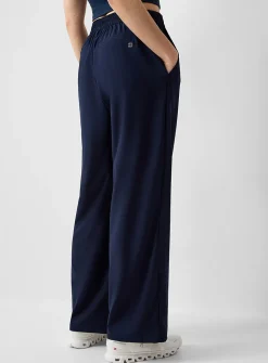Wide-leg stretch weave pant