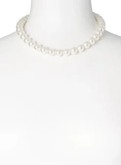 XL pearl necklace