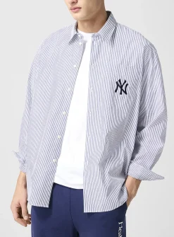 Yankees embroidered logo striped shirt